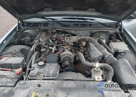 2006 Ford Crown Victoria Lx/Lx Sport из США, поврежденный, VIN 2FAFP74W96X132400